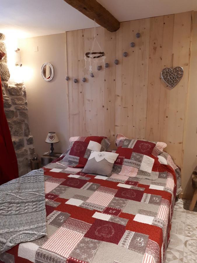Chambres D Hotes Le Clos Des Vins D Anges Saint-Pierre-des-Champs Zewnętrze zdjęcie